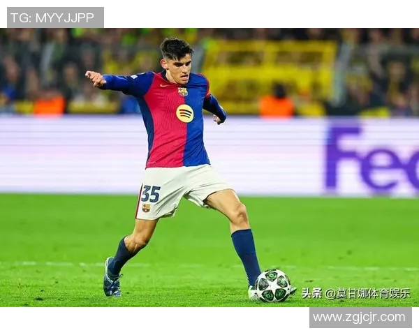 足球巨星强势回归重返赛场再展巅峰实力球迷热情沸腾期待无限